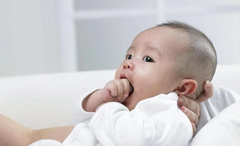 Vợ tố chuyện xấu bảo mẫu làm với con chồng nghe xong liền lập tức ký hợp đồng dài hạn - 2