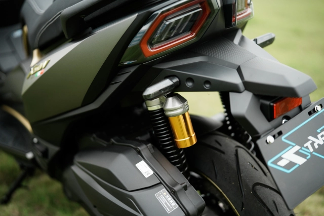 X-suv 125 có gì bá đạo ngoại trừ cái tên sang chảnh như xe hơi - 7