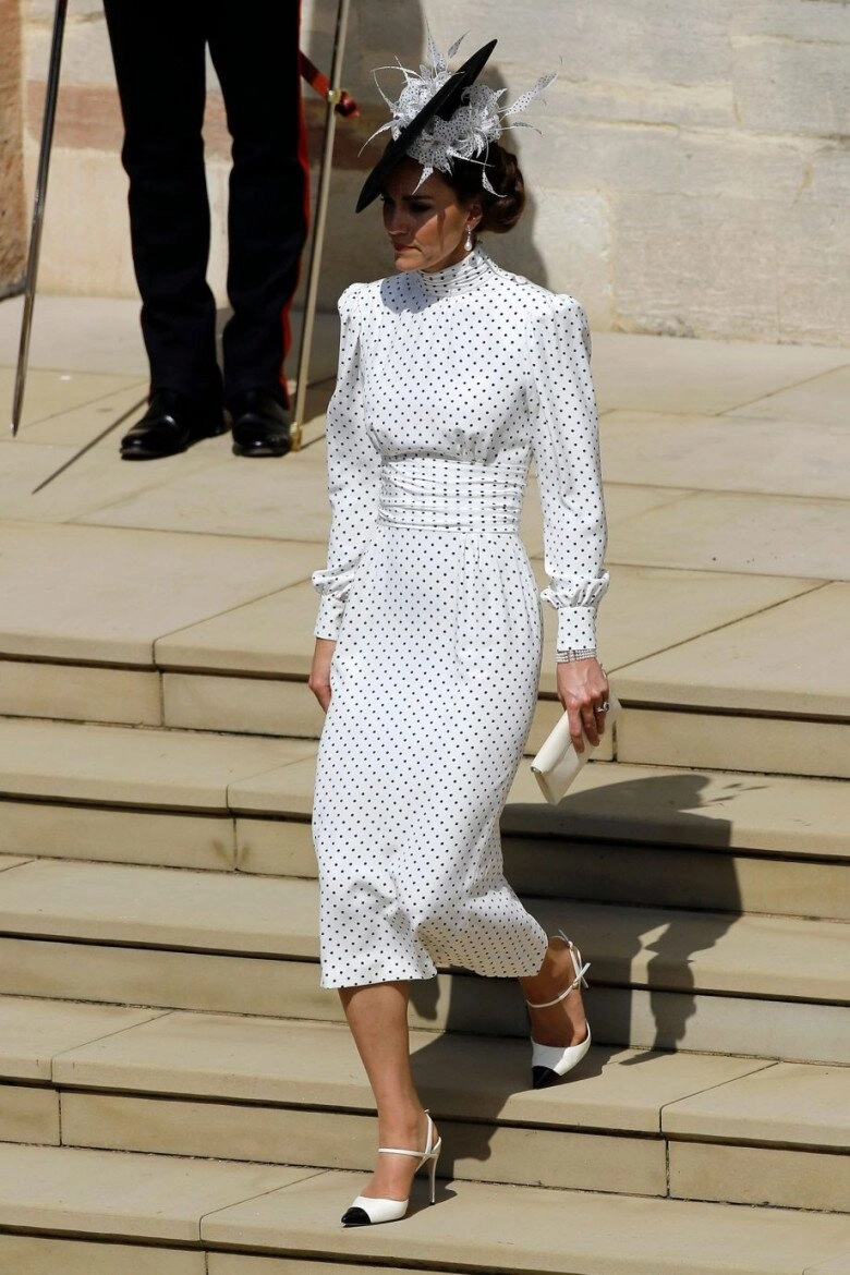 2025 là năm của chấm bi 5 công thức mix đồ chuẩn style hàn pháp khiến outfit sang hẳn - 3