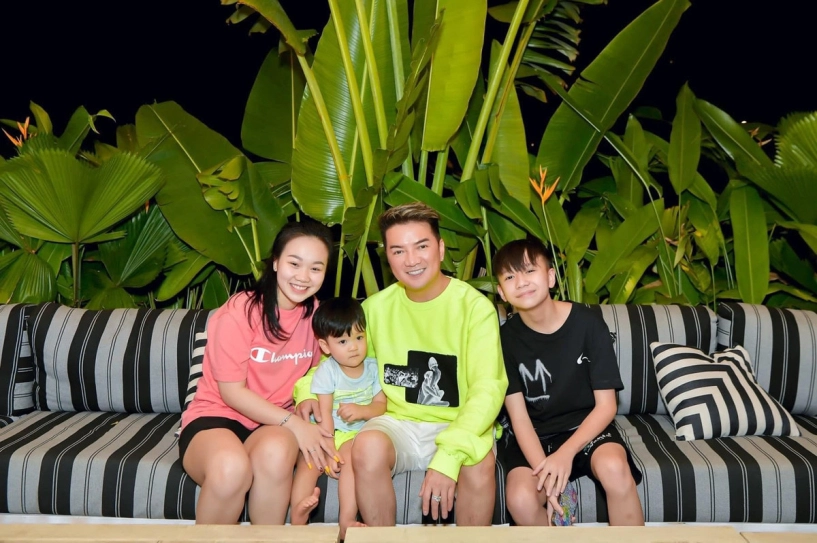3 con cùng huyết thống gây chú ý của đàm vĩnh hưng - 10