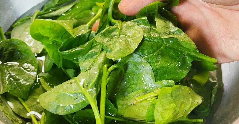 3 loại rau này được mệnh danh là rau bổ xương tự nhiên nên ăn thường xuyên hơn để chân tay khỏe mạnh xào hay chiên đều ngon - 1