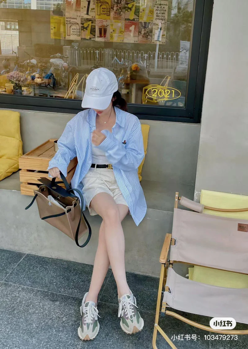 4 chiếc áo sơ mi mà tôi đang phát cuồng chị em nên sở hữu một chiếc để trông thon gọn hơn và che đi mỡ thừa - 7