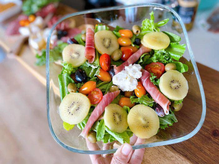 5 món salad đơn giản dễ làm mà ngon miệng thanh mát cho bữa cơm hè - 3