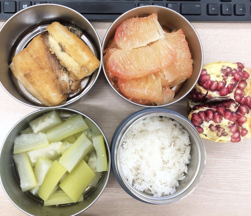 9x khoe loạt cơm mang đi làm do chồng nấu hội chị em đồng nghiệp ghen đỏ mắt - 6