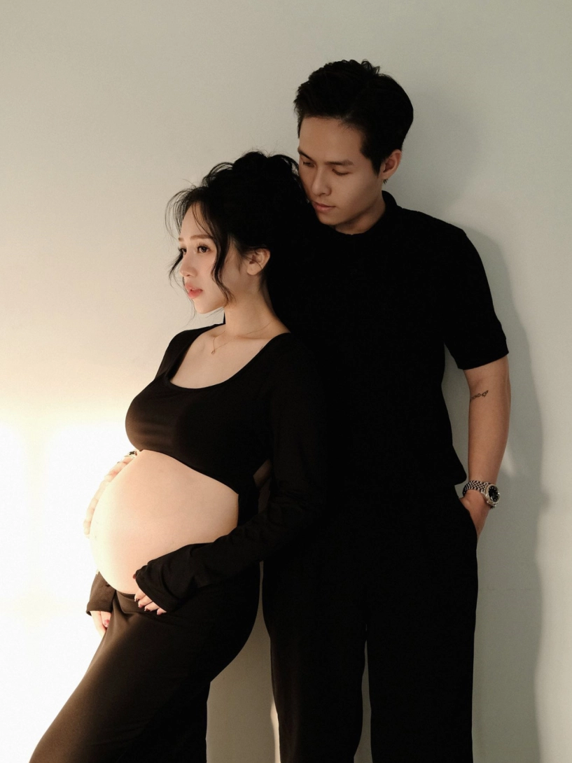 Ái nữ đại gia minh nhựa năng động suốt 9 tháng mang bầu con thứ 4 - 10