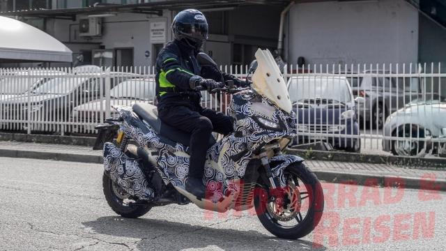 Aprilia sr400 gt mới sẵn sàng ra mắt sẽ là đối thủ nặng ký của adv350 - 2
