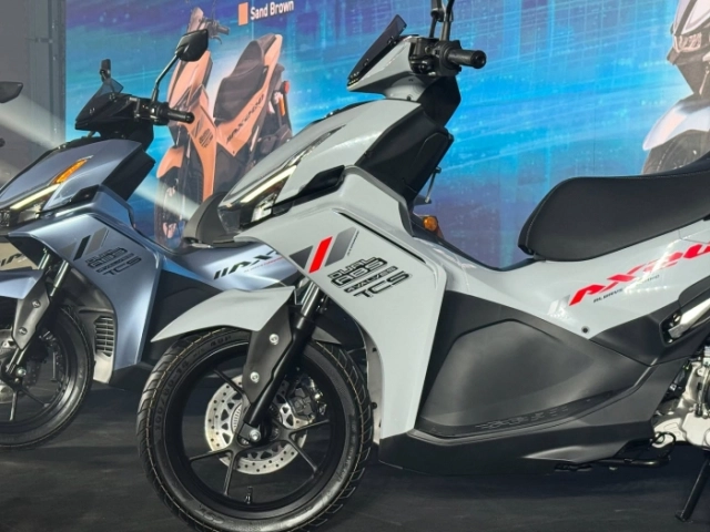 Ax200s bản sao thú vị của yamaha nvx vì có thể gõ đầu bản chính trong một nốt nhạc - 8