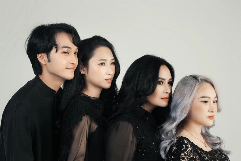 Ba người con gây chú ý của diva thanh lam - 2