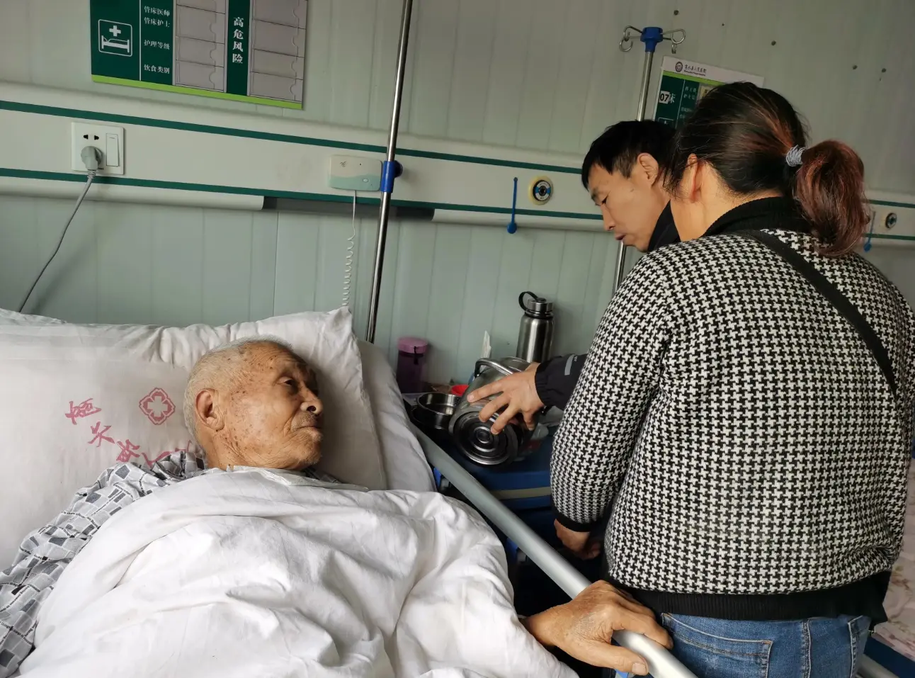 Bán 2 căn nhà nuôi con du học mỹ bố mẹ hối hận khi đứa trẻ thành tài lương 26 tỷ đồngnăm lấy chồng giàu - 3