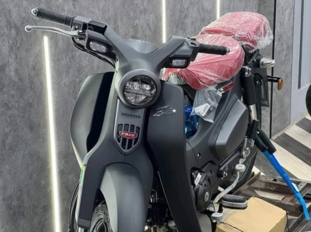 Bạn biết giá honda super cub c125 nhập ý giá báo nhiêu không thật không thể tin được - 5
