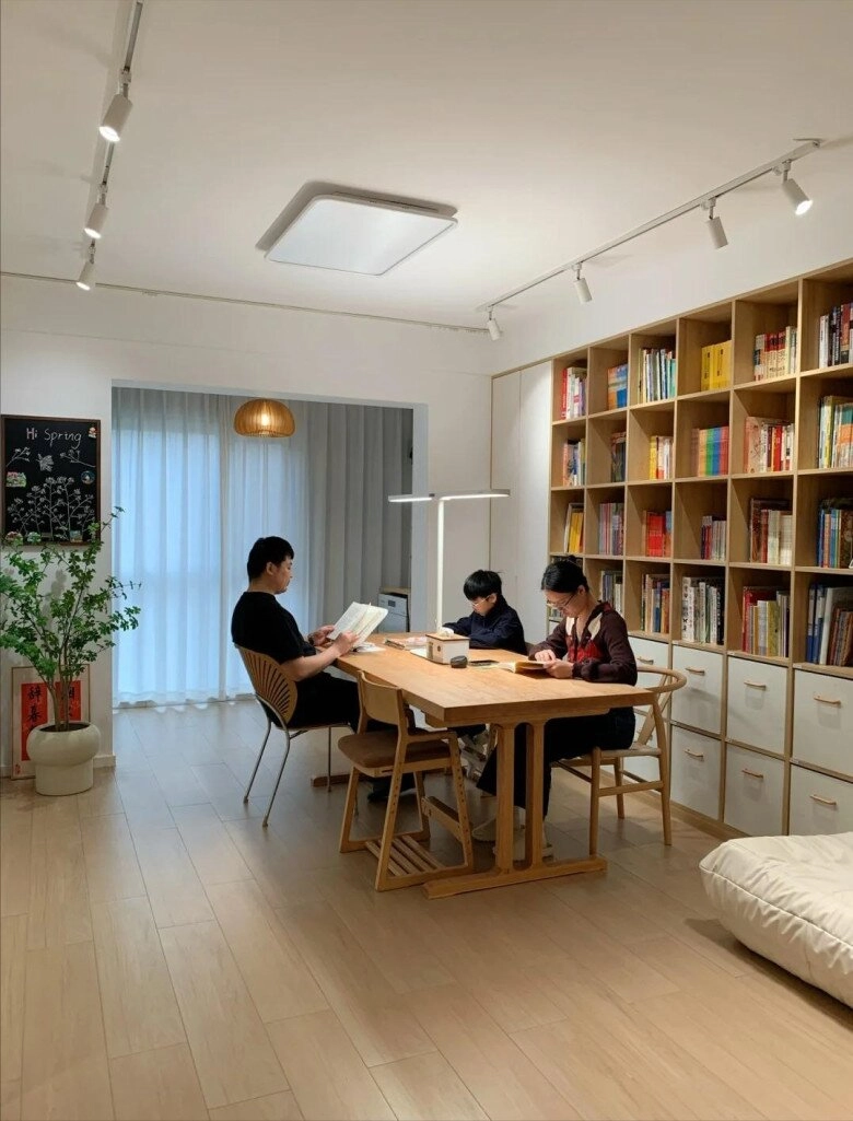 Bàn trà dần thất sủng trong nhà ở hiện đại giải pháp thay thế này vừa khiến nhà rộng hơn vừa nâng tầm thẩm mỹ - 5
