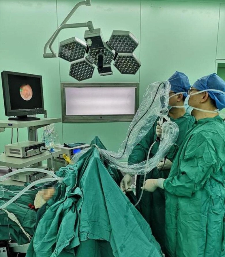 Bé 5 tháng tuổi không đi tiểu trong 20 giờ bị sưng khắp người bác sĩ phát hiện nguyên nhân đến từ bữa ăn hàng ngày - 3