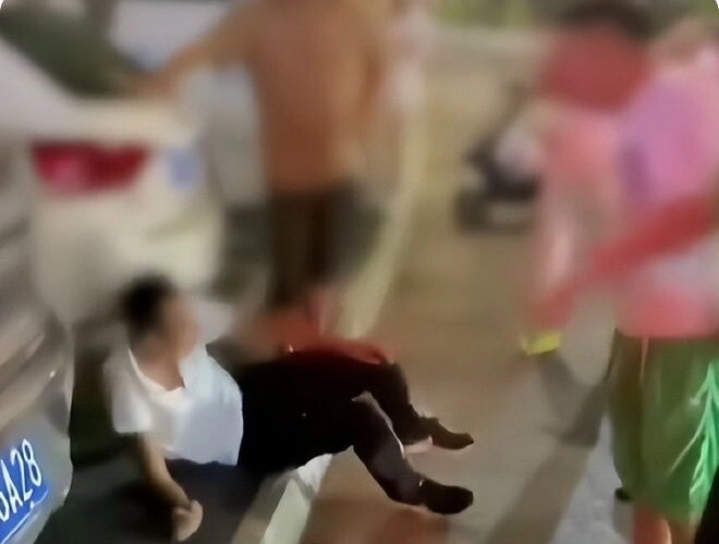 Bé gái 12 tuổi suýt bị người đàn ông quen qua mạng đưa vào nhà nghỉ thủ đoạn lừa quá tinh vi - 1