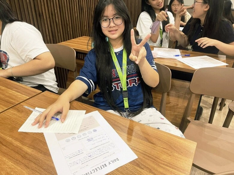 Bé gái sài gòn mặt tròn quá xinh được cả trấn thành lẫn lý hải lựa chọn yêu chiều ngỡ ngàng với diện mạo tuổi 14 - 7