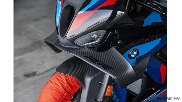Bmw m1000rr 2025 - tuyệt tác đường đua lột xác sau chiến thắng của nhà vô địch razgatlioglu - 1