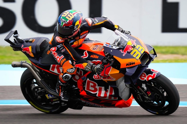 Brad binder và ktm 2025 khi niềm tin không còn đồng hành cùng tốc độ - 5