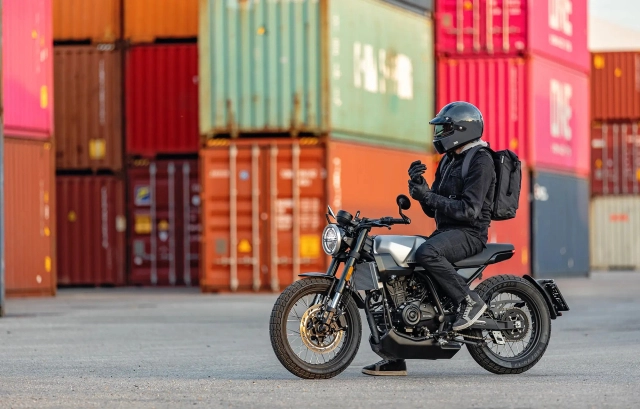 Brixton crossfire 125 tân binh áo dám thách thức các ông lớn nhật ngay trên sân nhà - 7