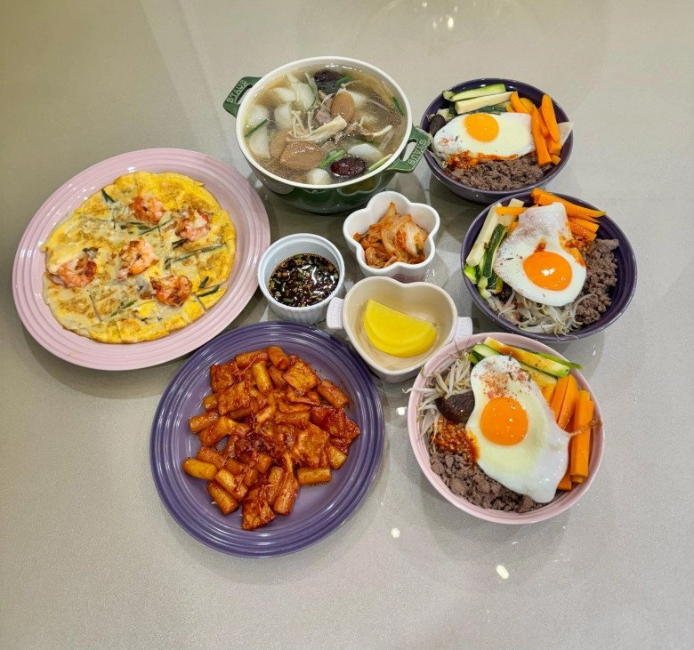 Btv diệp chi khoe loạt cơm ngon đúng giờ ăn ai cũng đói nhìn càng thấy nữ mc đảm đang nấu giỏi từ món âu đến á - 8