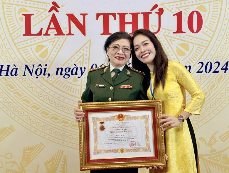 Btv vtv hoàng trang nấu toàn những bữa cơm ngon mẹ ruột là nsnd còn đỉnh hơn - 4