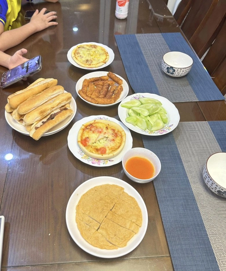 Btv vtv hoàng trang nấu toàn những bữa cơm ngon mẹ ruột là nsnd còn đỉnh hơn - 16