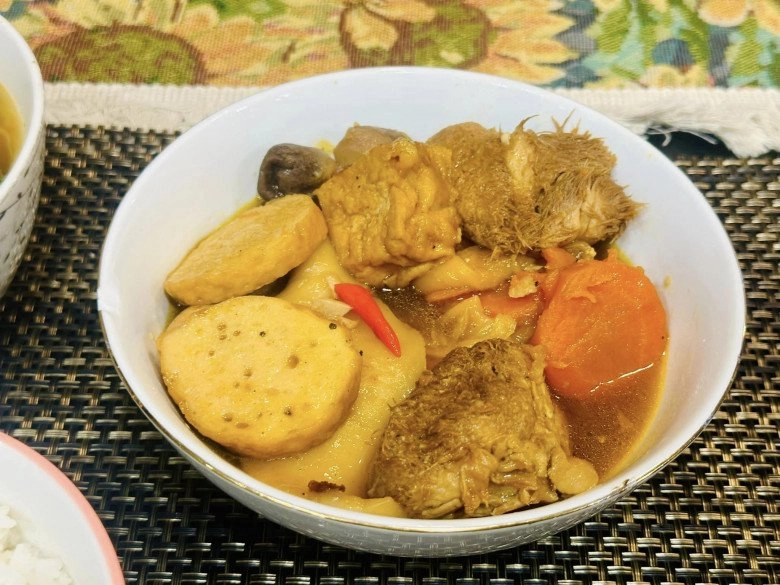 Bữa cơm giản dị chẳng có thịt thà của mc giàu nhất việt nam lại làm nhiều người thấy ấm áp - 2
