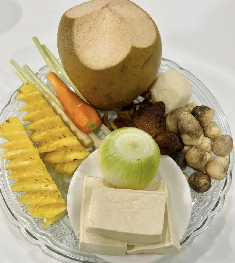 Bún bò huế chay thơm phức ngon chẳng kém gì phiên bản thật - 2