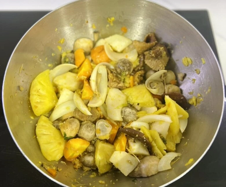 Bún bò huế chay thơm phức ngon chẳng kém gì phiên bản thật - 4