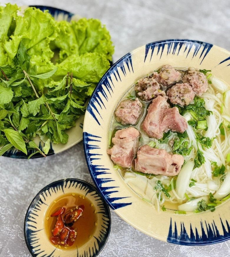 Bún sườn mọc đơn giản mà ngon cho cả nhà ăn sáng chỉ 15 phút là xong ngay - 8