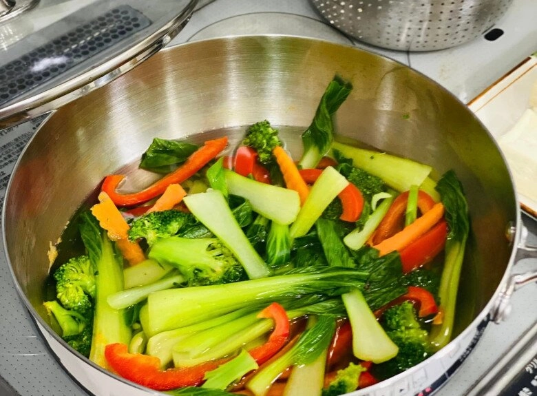 Bún xào rau củ chay thanh đạm dễ làm - 8