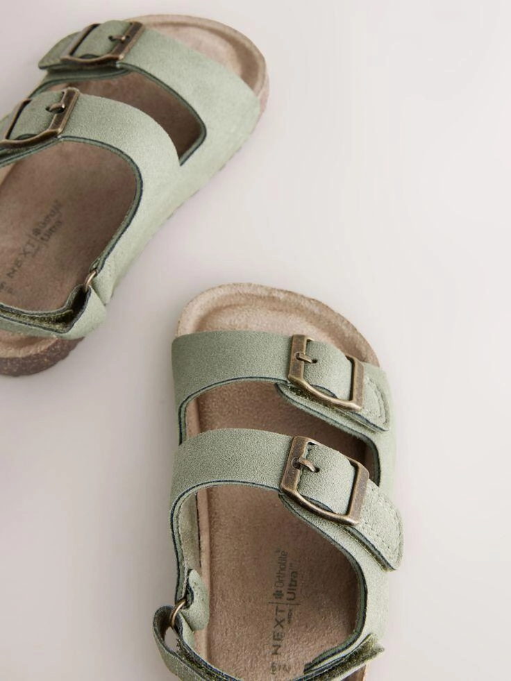 Cách chọn giày sandals chuẩn dáng chân vừa đẹp vừa thon đi hoài không mỏi - 3