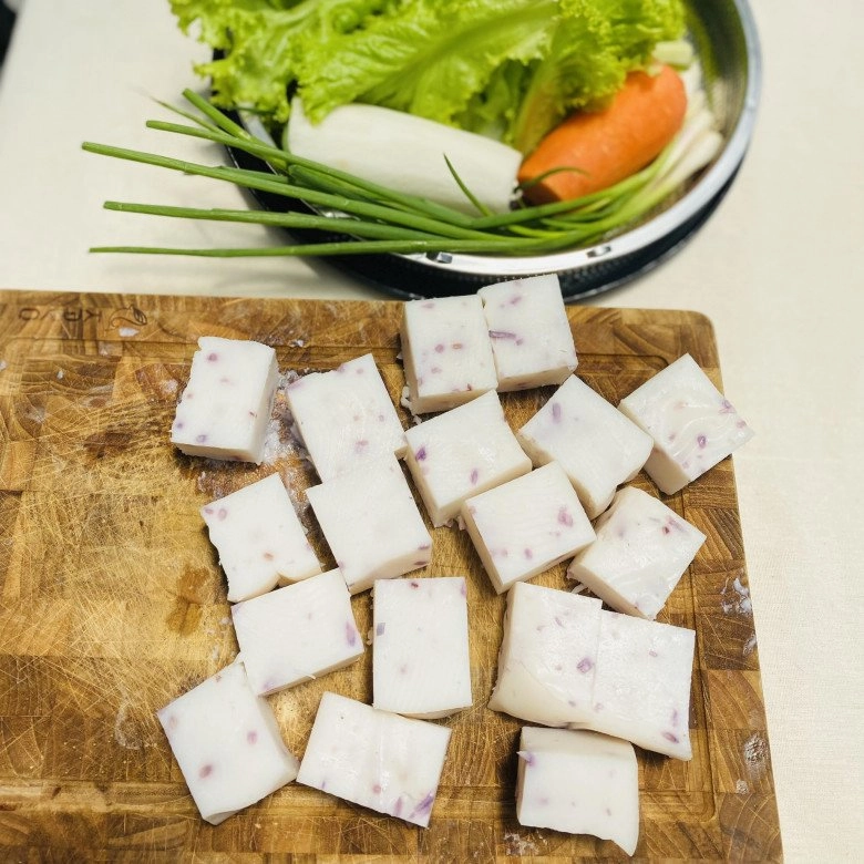 Cách làm bánh bột chiên chuẩn sài gòn cực đơn giản mà thơm ngon - 4