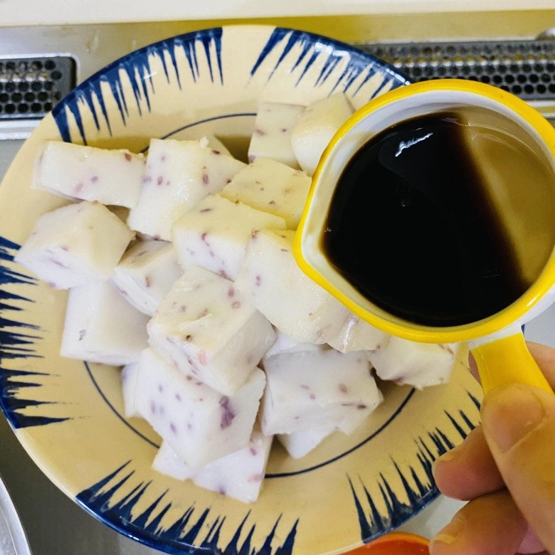 Cách làm bánh bột chiên chuẩn sài gòn cực đơn giản mà thơm ngon - 5