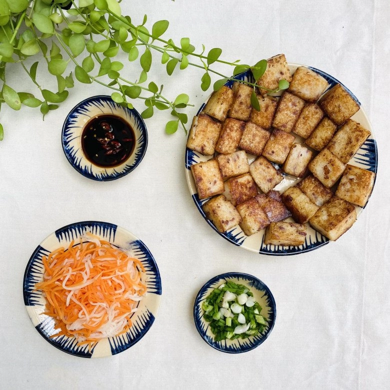 Cách làm bánh bột chiên chuẩn sài gòn cực đơn giản mà thơm ngon - 6