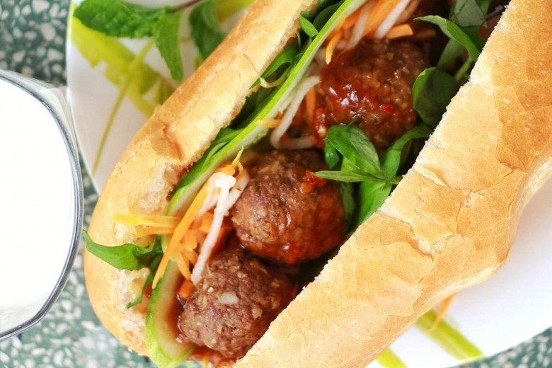 Cách làm bánh mì bò nướng thơm ngon hấp dẫn dùng ăn sáng hay trưa đều được của 8x sài gòn - 7