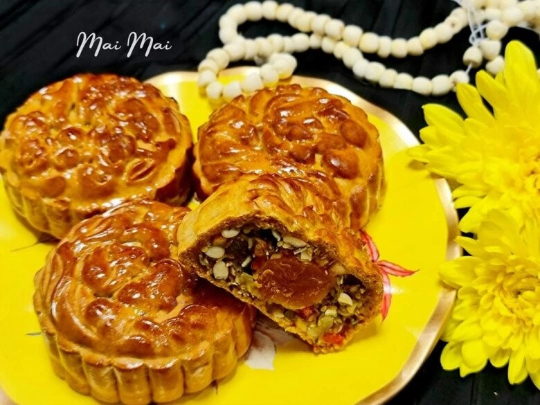 Cách làm bánh trung thu nướng thập cẩm vừa ngon lại dễ thực hiện của mẹ đảm hà nội chị em hãy thử ngay - 6