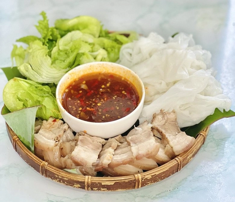 Cách làm bánh ướt thịt heo đơn giản thanh mát mà ngon cho cuối tuần của mẹ đảm sài gòn - 5