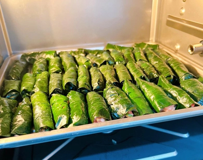 Cách làm chả bò nướng lá lốt thơm phức ăn kèm bún chấm mắm nêm ngon nhức nhối của mẹ đảm sài gòn - 5