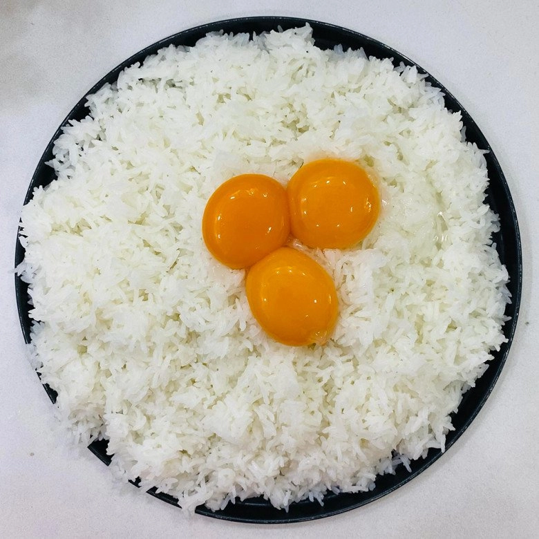 Cách làm cơm gà xối mỡ mềm trong giòn ngoài vàng ươm thơm phức của mẹ đảm sài gòn - 7
