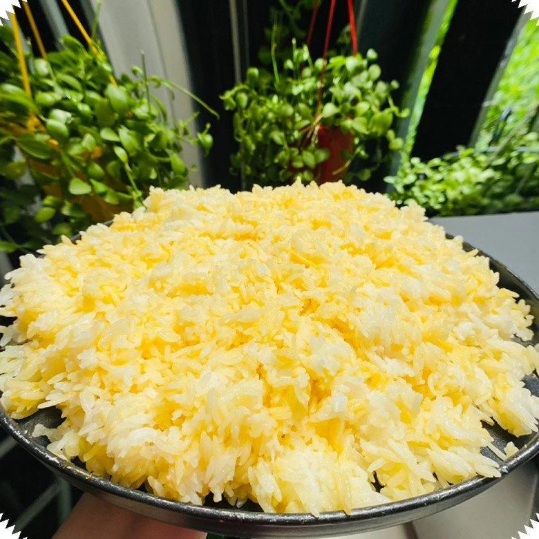 Cách làm cơm gà xối mỡ mềm trong giòn ngoài vàng ươm thơm phức của mẹ đảm sài gòn - 8