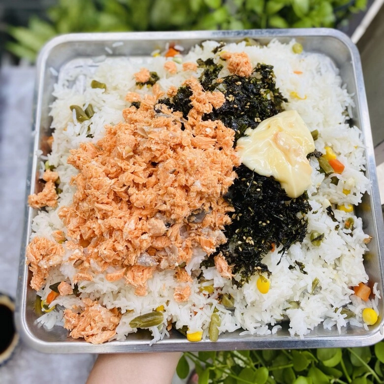 Cách làm cơm nắm đơn giản nhưng giàu dinh dưỡng nhanh gọn cho con ăn sáng rồi đi học - 6