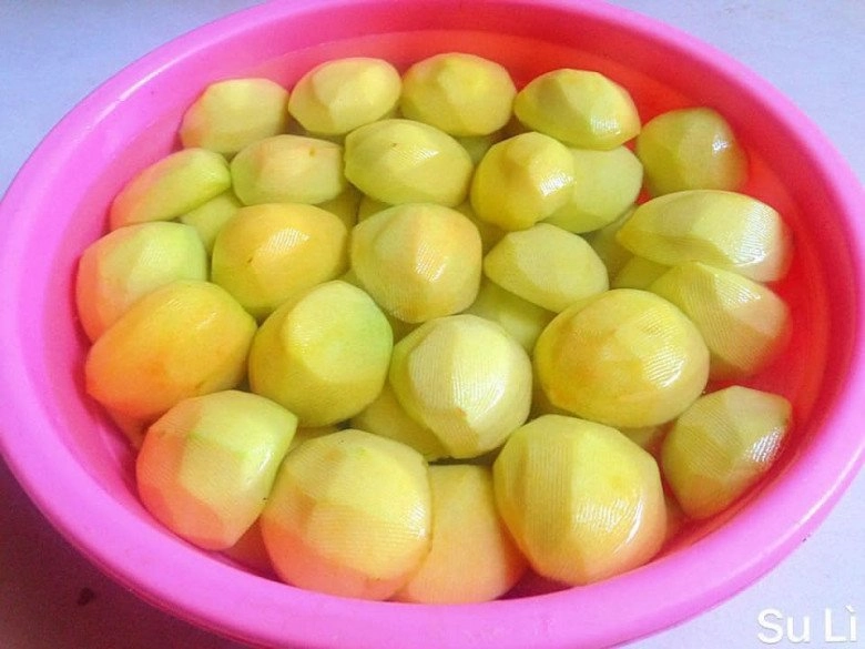 Cách làm đào ngâm giòn ngon không bị màng hỏng để pha trà mùa hè cực đã - 4