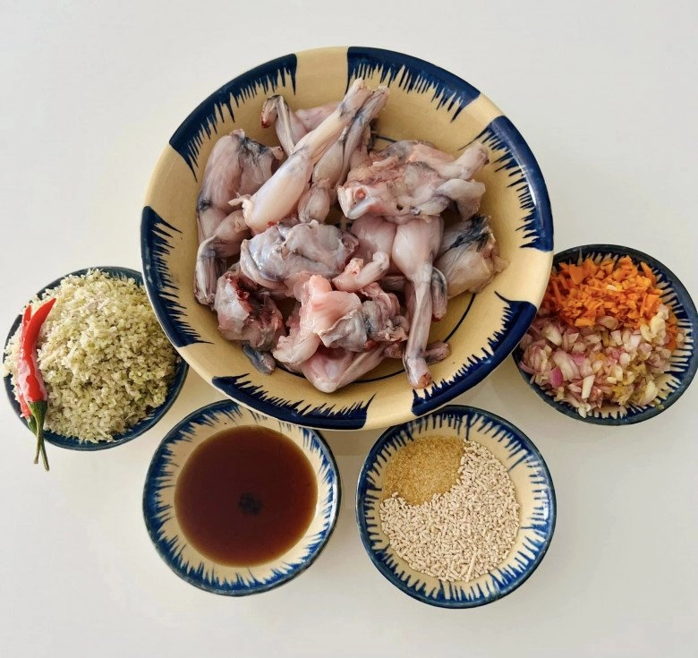 Cách làm ếch kho sả nghệ thơm phức đậm đà thịt chắc ngọt ăn với cơm cực đã của mẹ đảm sài gòn - 2