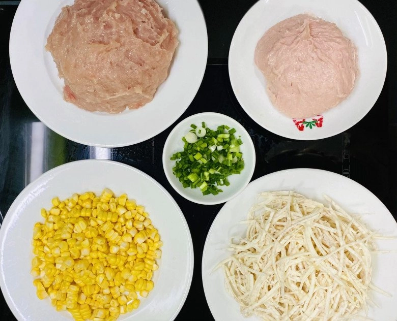 Cách làm khoai môn bọc chả cá thác lác vừa ngon lại lạ miệng của mẹ đảm sài gòn - 2