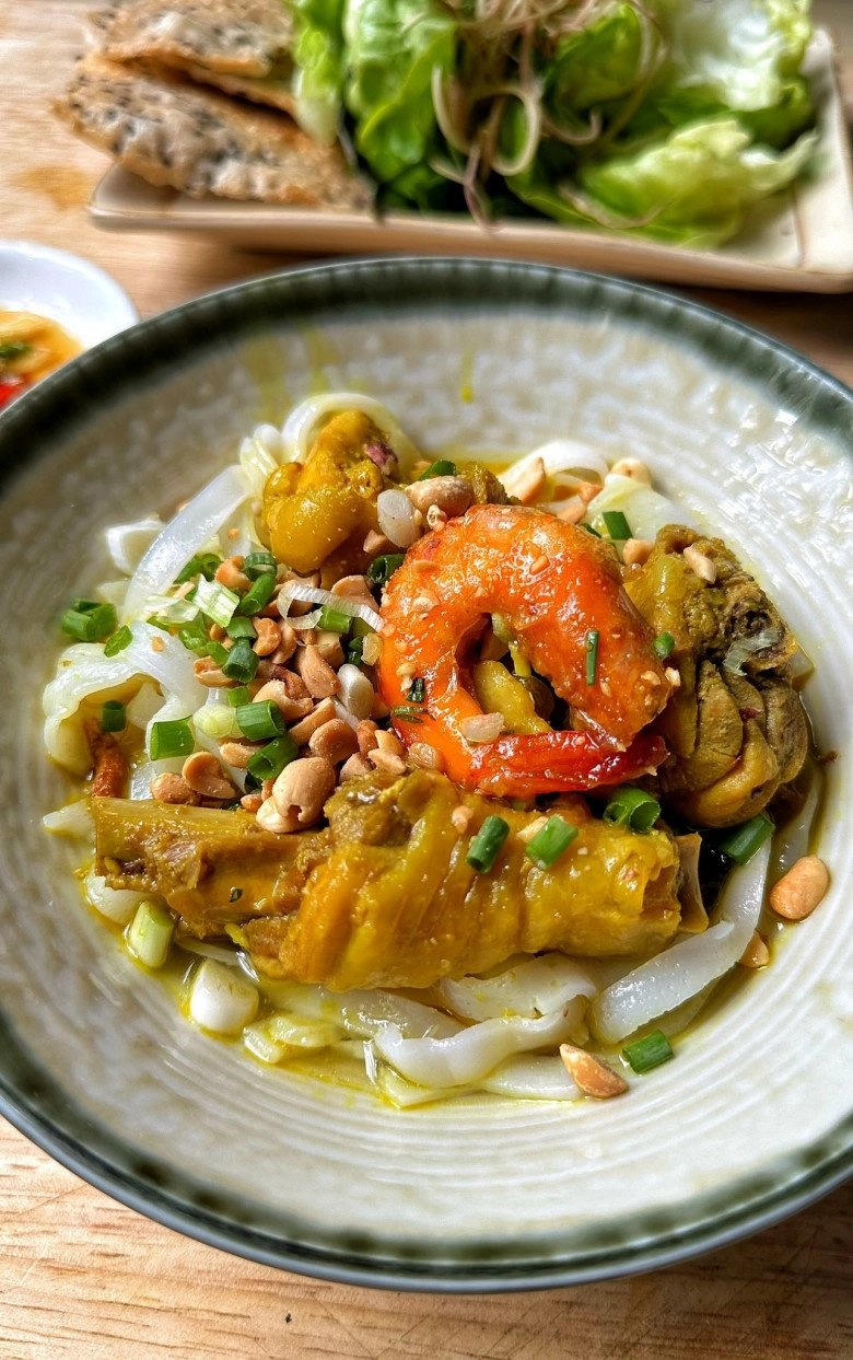Cách làm mì quảng thơm ngon hấp dẫn ngay tại nhà mà chẳng cần ra hàng quán - 10