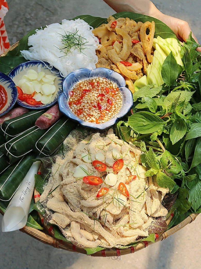 Cách làm nem tai thính cuốn thơm ngon thanh mát dễ ăn cho dịp nghỉ lễ - 6