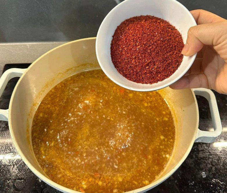 Cách làm sốt thái chua cay mặn ngọt đem trộn đủ thứ trên đời ăn ngon đã miệng - 9