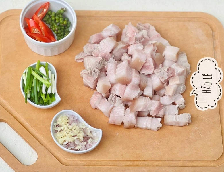 Cách làm thịt kho tiêu đậm đà béo ngậy nhưng không hề ngán ngấy của 9x sài gòn - 3