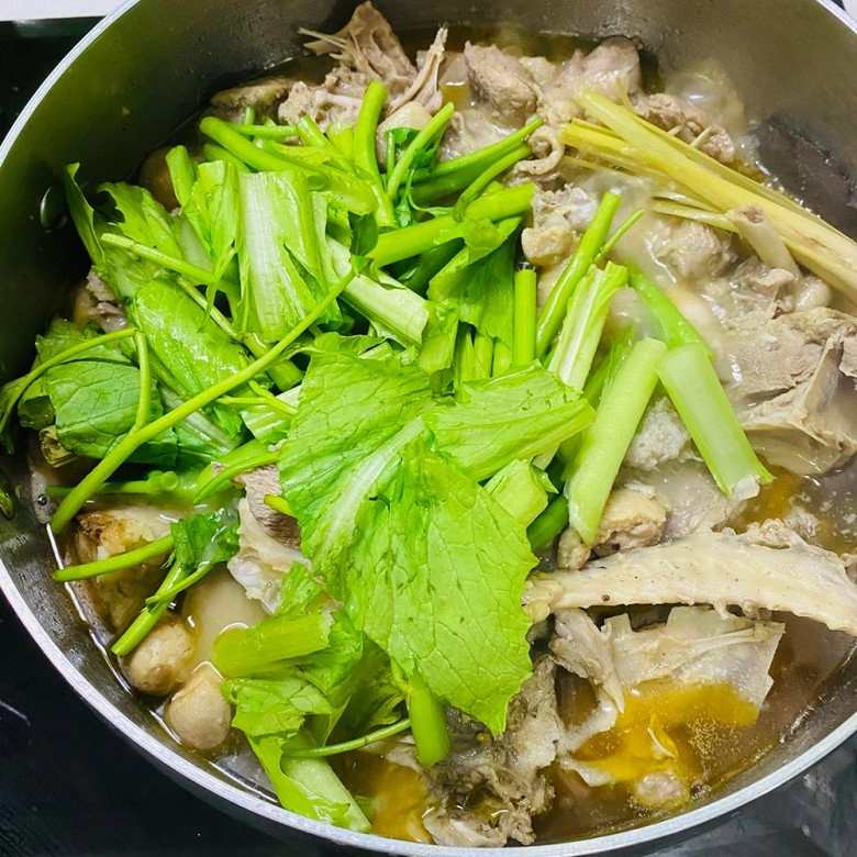 Cách làm vịt nấu chao kiểu miền tây để ăn với cơm cực ngon làm lẩu cũng rất hợp - 9