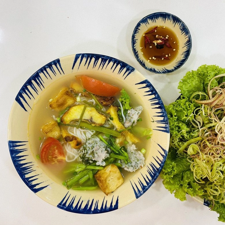 Cách nấu bún cá diêu hồng thơm ngon không tanh dễ ăn cho ngày hè của mẹ đảm sài gòn - 11