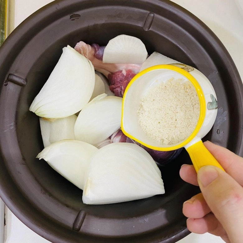 Cách nấu hủ tiếu bò viên thơm ngon chuẩn vị của mẹ đảm sài gòn - 6